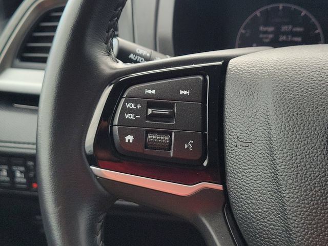 Used 2025 Honda Odyssey Touring image 25