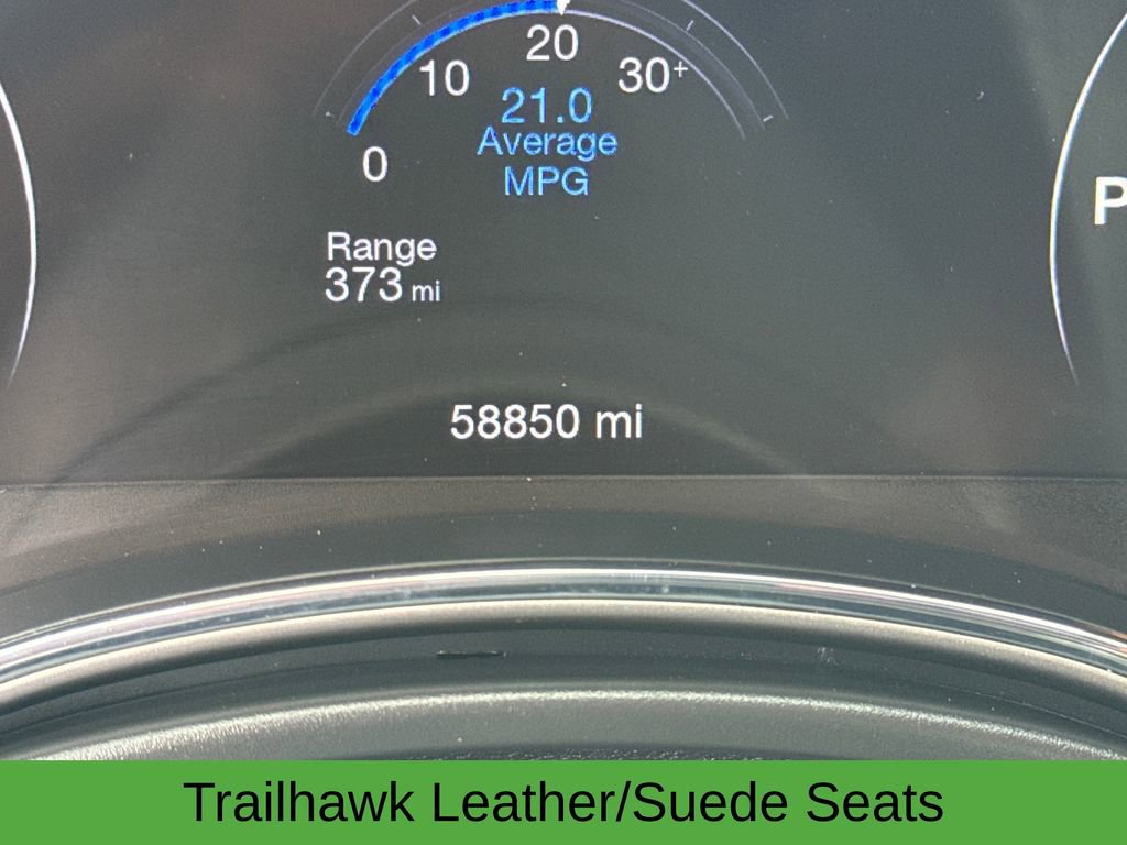 Used 2021 Jeep Grand Cherokee Trailhawk image 19