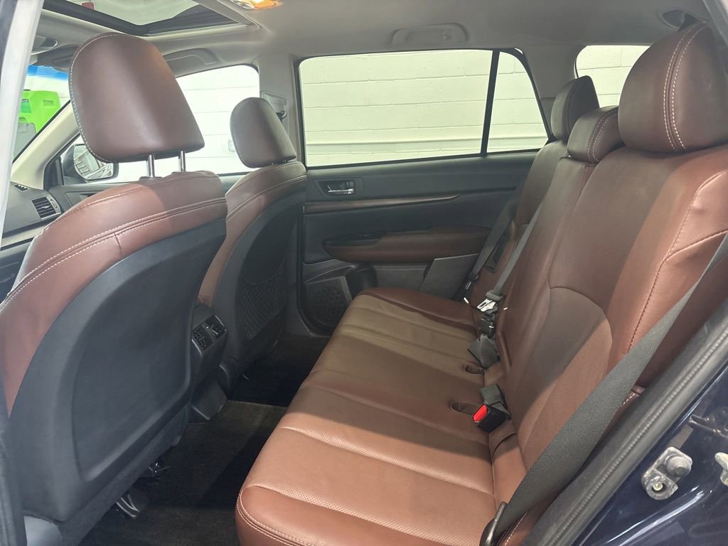 Used 2014 Subaru Outback 3.6R Limited image 24