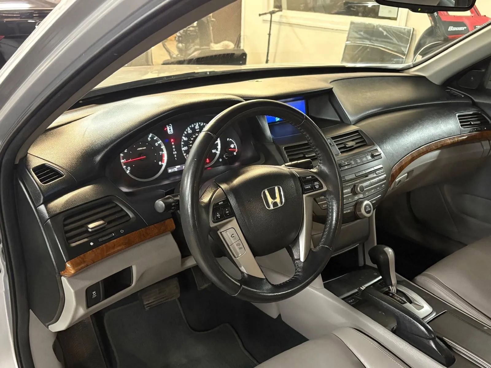 Used 2012 Honda Accord EX-L image 15