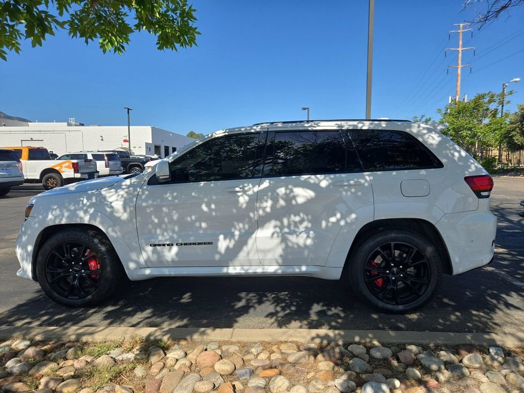 Used 2017 Jeep Grand Cherokee SRT w/ Trailer Tow Group IV AWD/4WD image 8