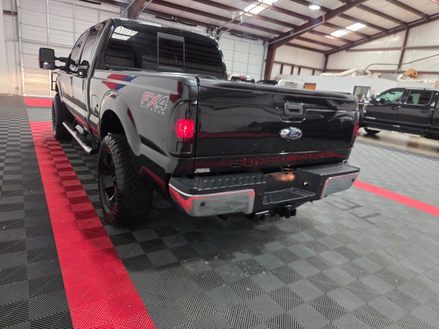 Used 2014 Ford F250 Lariat w/ Lariat Ultimate Package AWD/4WD image 28