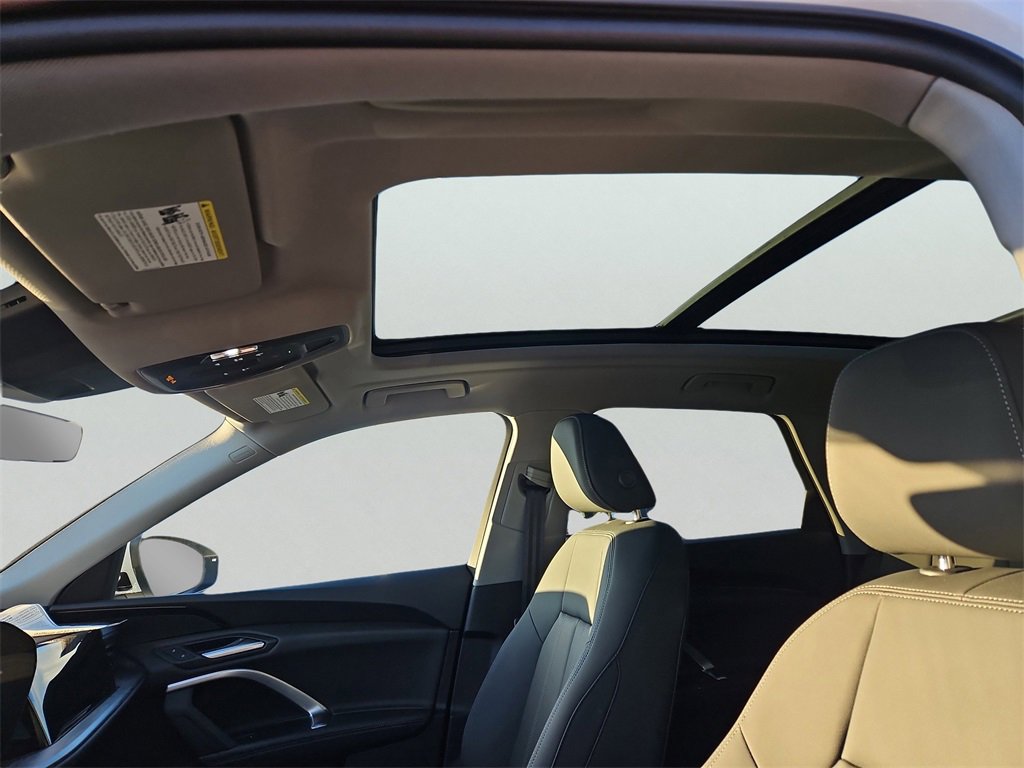 New 2025 Audi Q5 Premium image 8