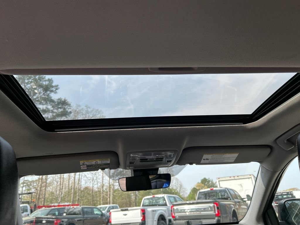 Used 2019 Toyota Highlander XLE image 31