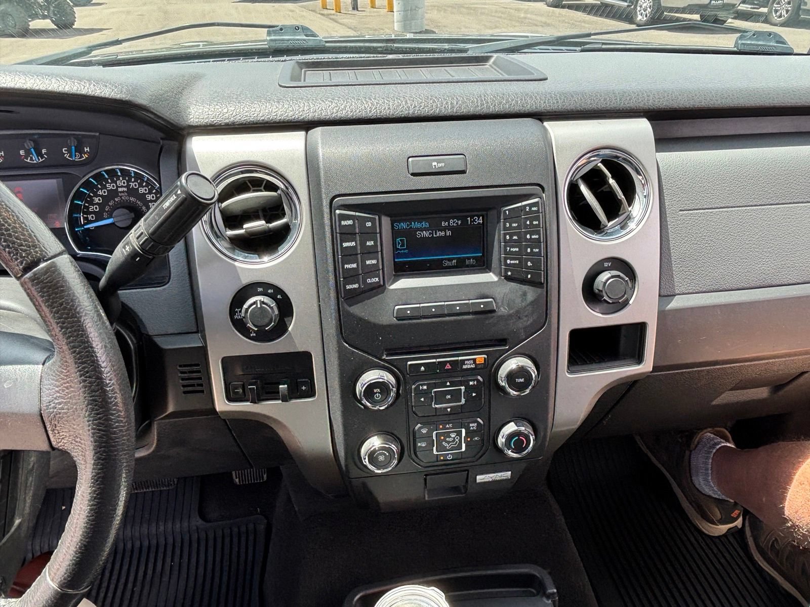 Used 2014 Ford F150 XLT w/ Equipment Group 302A Luxury AWD/4WD image 13