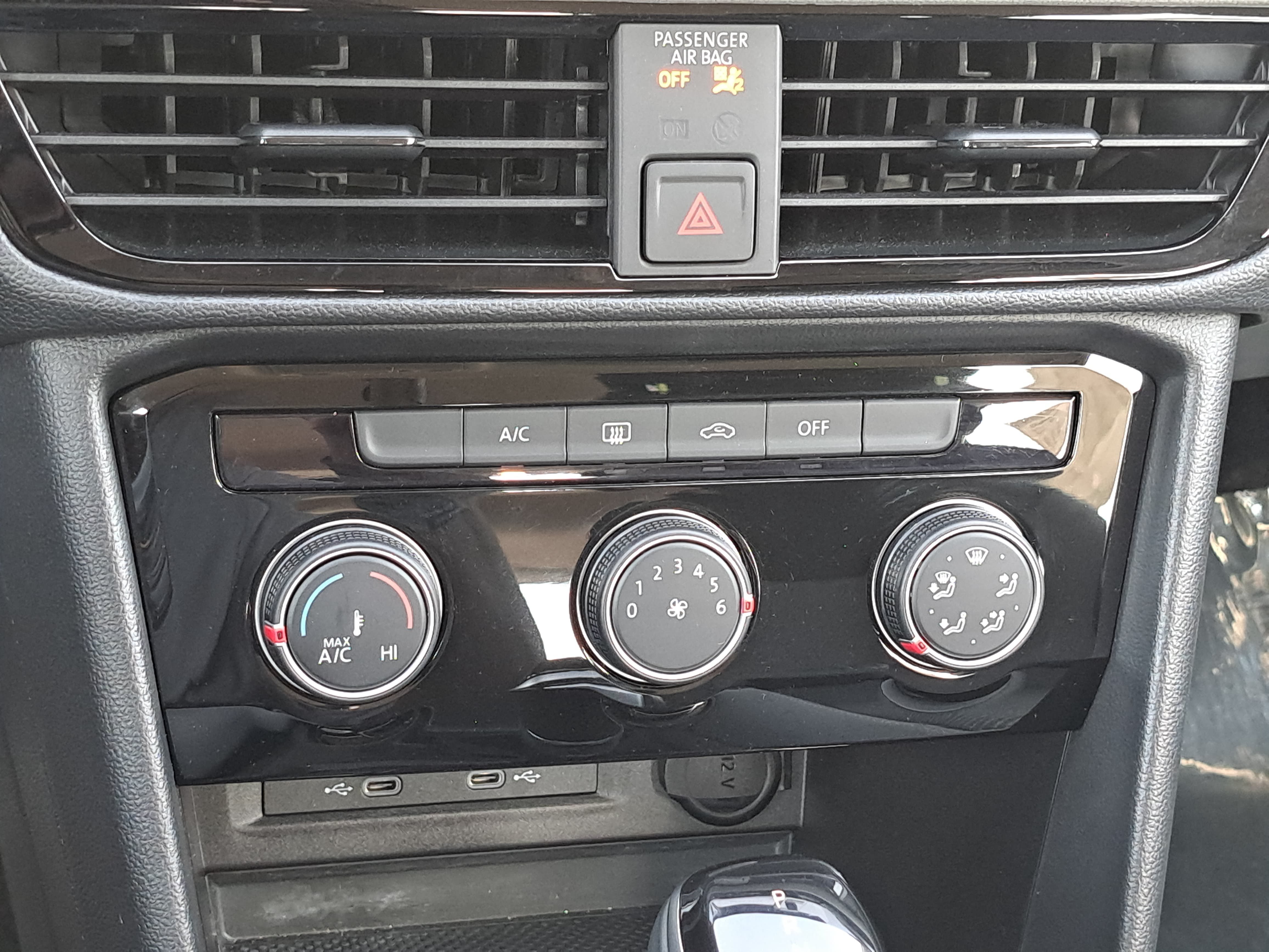 Certified 2024 Volkswagen Taos S FWD image 21