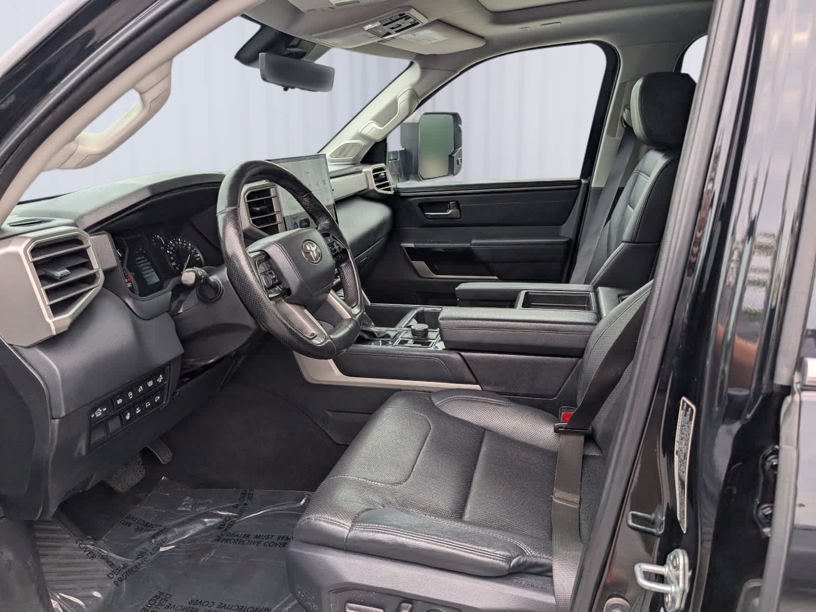 Used 2022 Toyota Tundra Limited AWD/4WD image 15