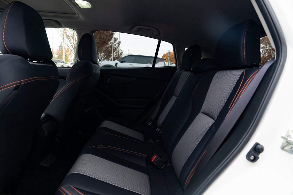 Used 2022 Subaru Crosstrek 2.0i Premium w/ Moonroof Package image 21