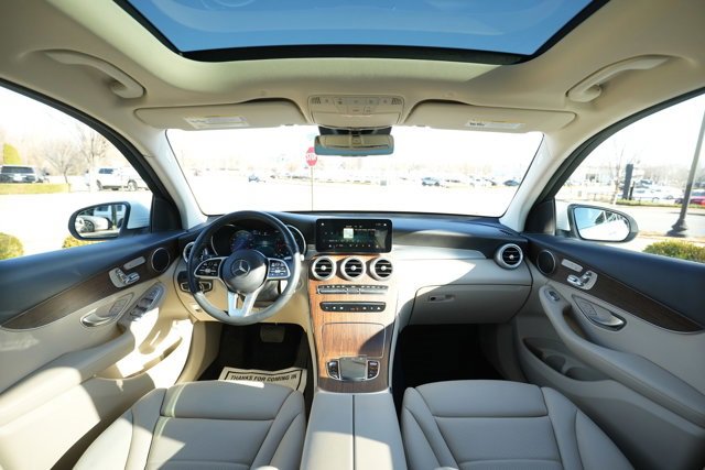 Used 2022 Mercedes-Benz GLC 300 4MATIC w/ Multimedia Package Lite image 19