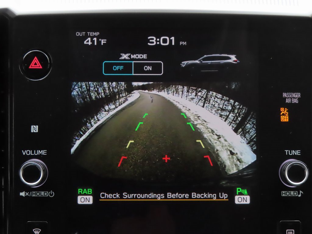 Used 2024 Subaru Ascent Premium w/ Convenience Package image 5