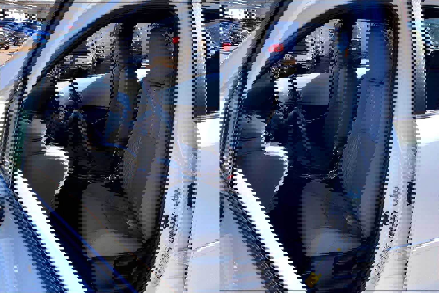 Used 2023 Toyota Corolla SE image 7