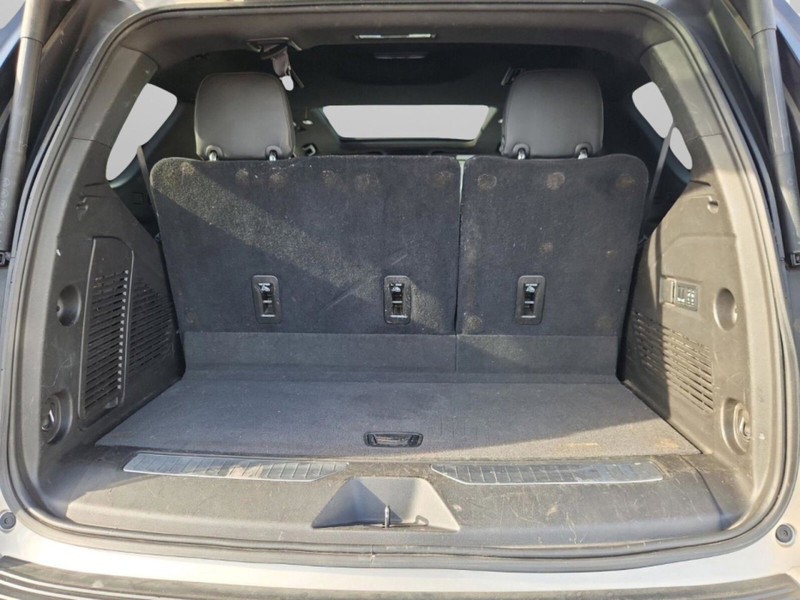 Used 2021 Chevrolet Tahoe RST w/ Luxury Package image 26