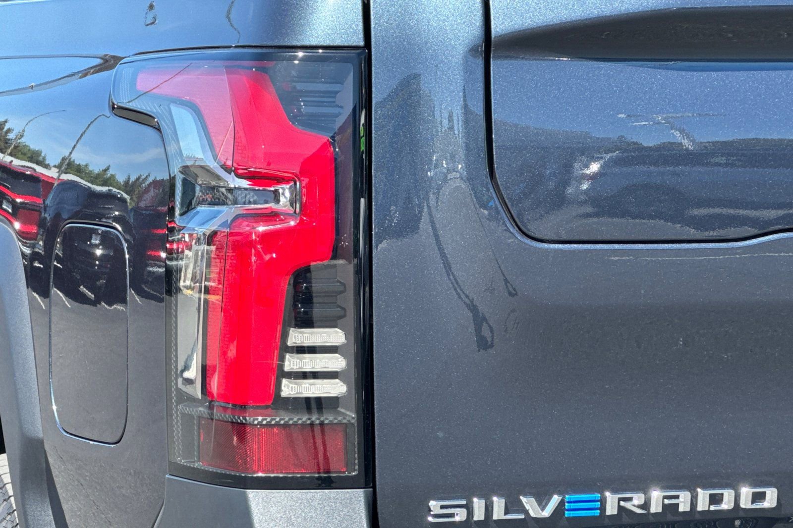 Used 2026 Chevrolet Silverado EV LT w/ Plus Package image 44