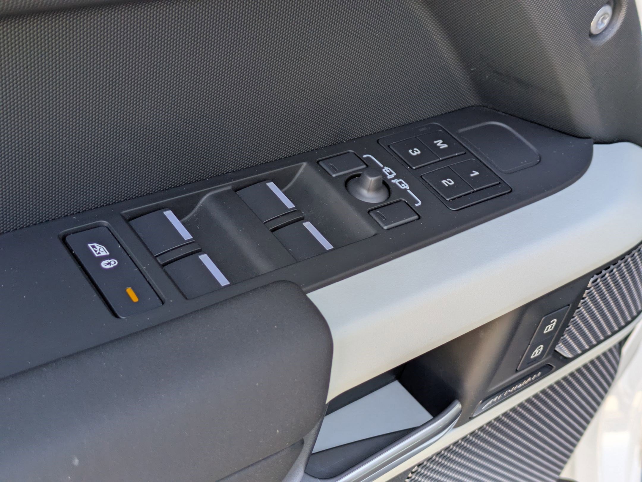 Certified 2024 Land Rover Defender 110 S image 13