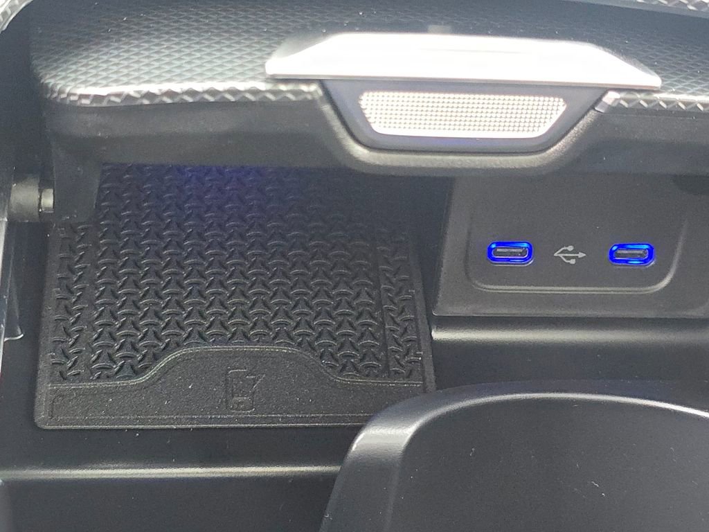 New 2026 Mercedes-Benz C 43 AMG 4MATIC Sedan image 34