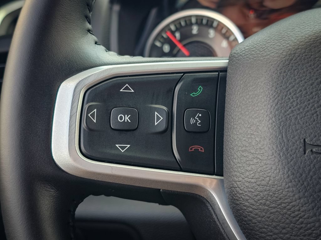 Used 2022 RAM 1500 Big Horn AWD/4WD image 19