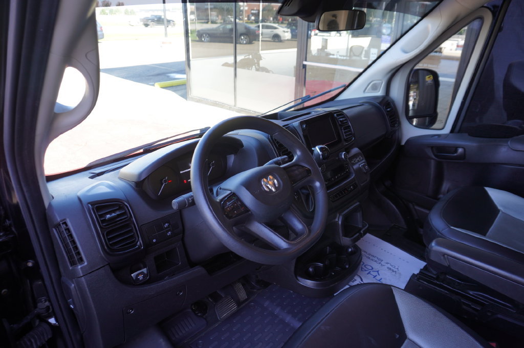 Used 2022 RAM ProMaster 1500 w/ Convenience Group FWD image 3