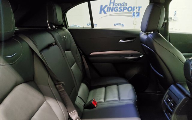 Used 2024 Cadillac XT4 Premium Luxury image 22