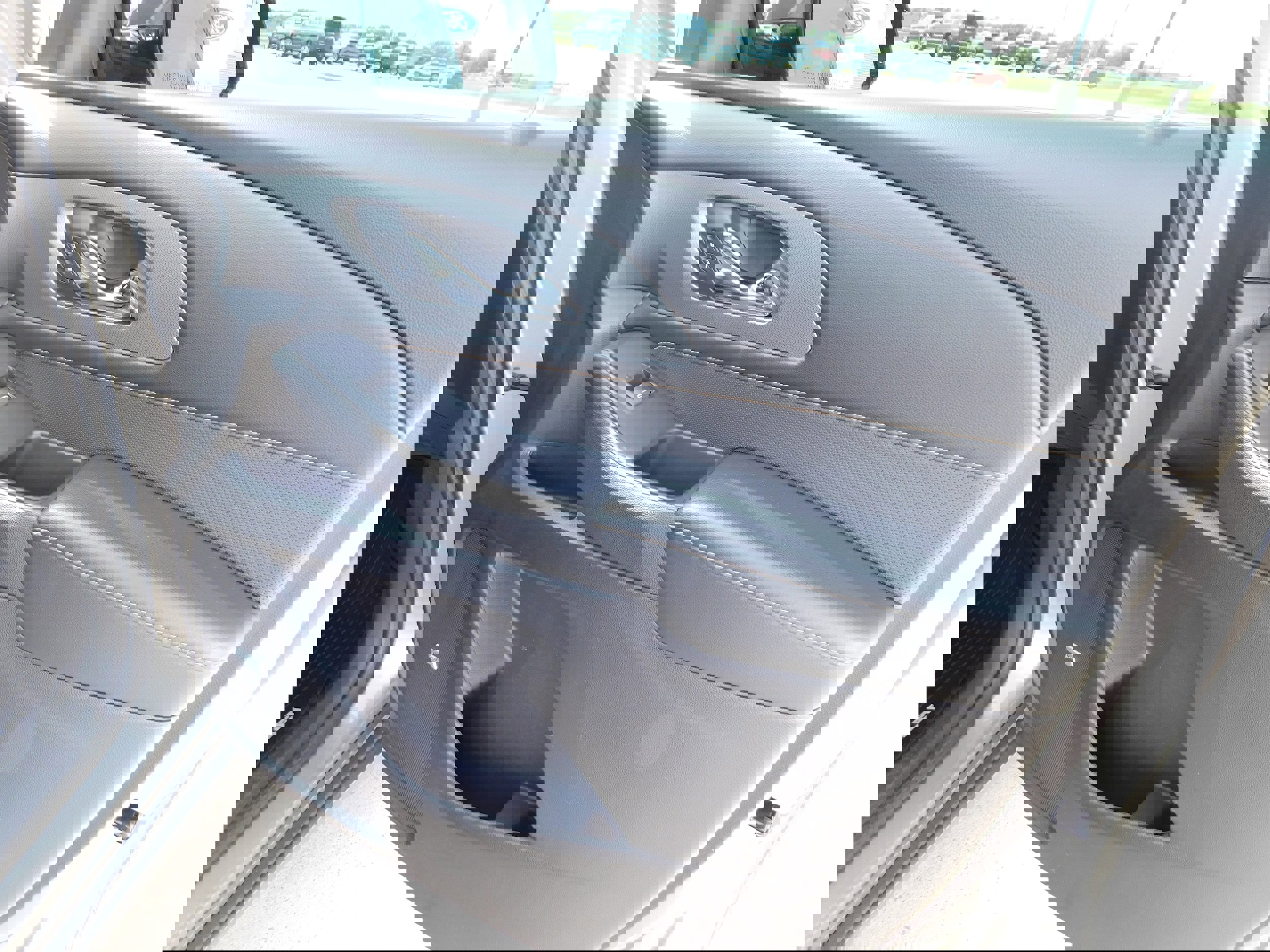 Used 2018 Chevrolet Traverse Premier w/ Driver Confidence II Package image 10