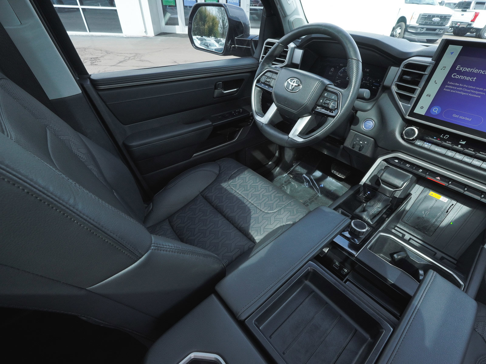 Used 2024 Toyota Tundra Limited AWD/4WD image 47