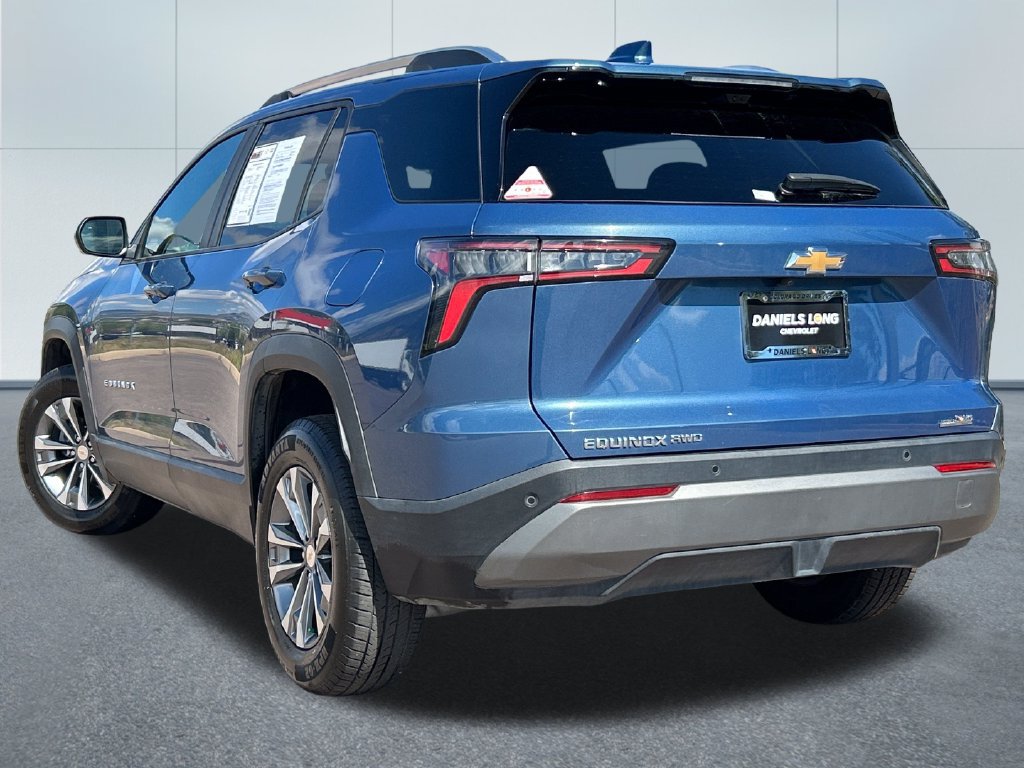 Used 2025 Chevrolet Equinox LT w/ Convenience Package II AWD/4WD image 35