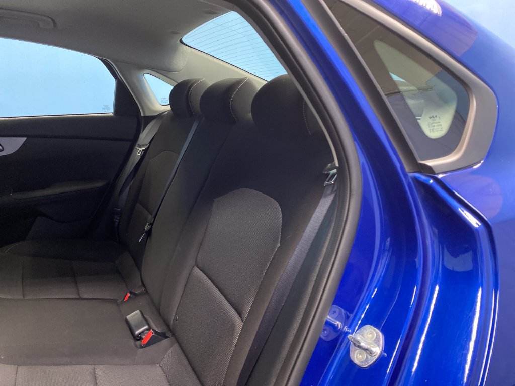 Used 2024 Kia Forte LXS FWD image 25