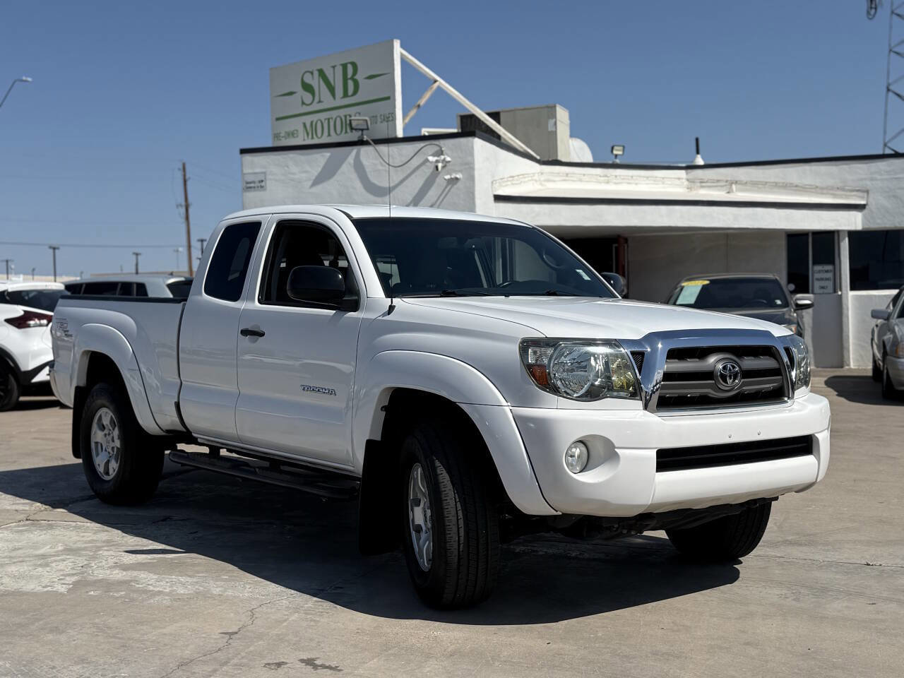 Used 2009 Toyota Tacoma PreRunner image 2