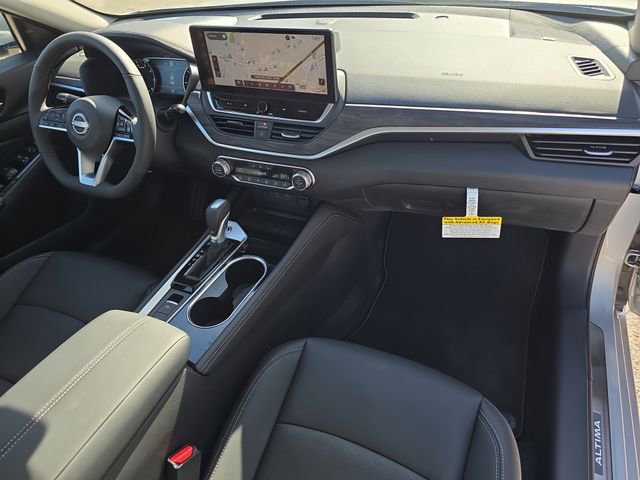 New 2025 Nissan Altima 2.5 SL image 13