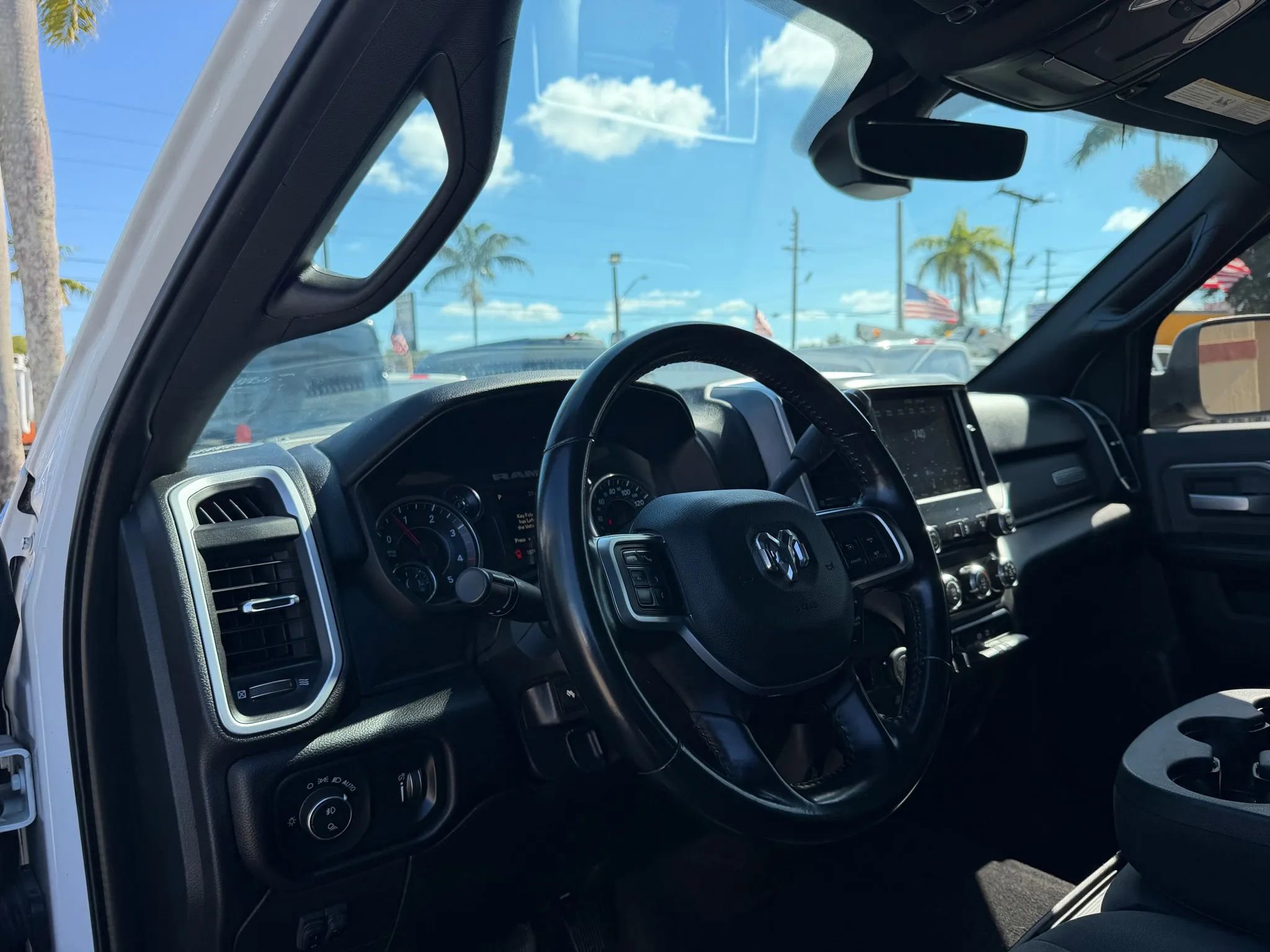 Used 2021 RAM 2500 Big Horn w/ Level 1 Equipment Group AWD/4WD image 10