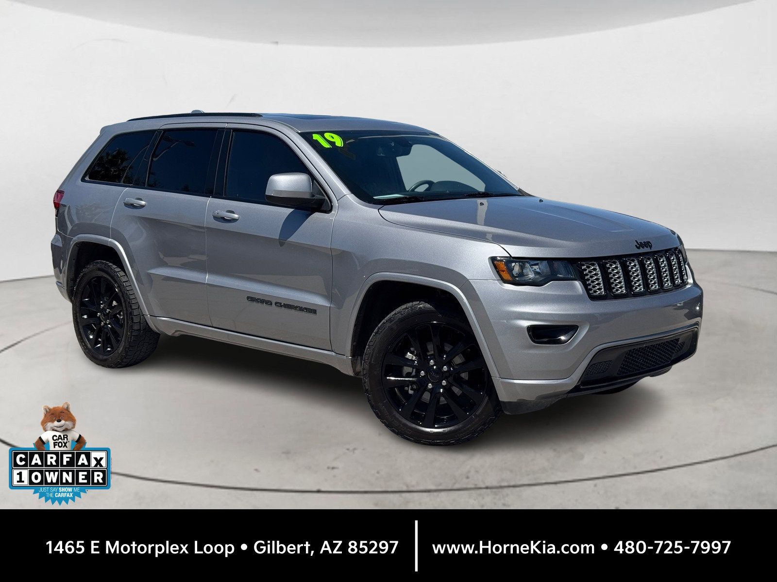 Used 2019 Jeep Grand Cherokee Altitude AWD/4WD video 1