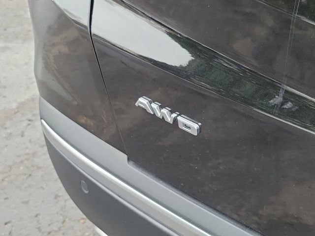 Used 2025 Cadillac XT5 Premium Luxury w/ LPO, Floor Liner Package image 27