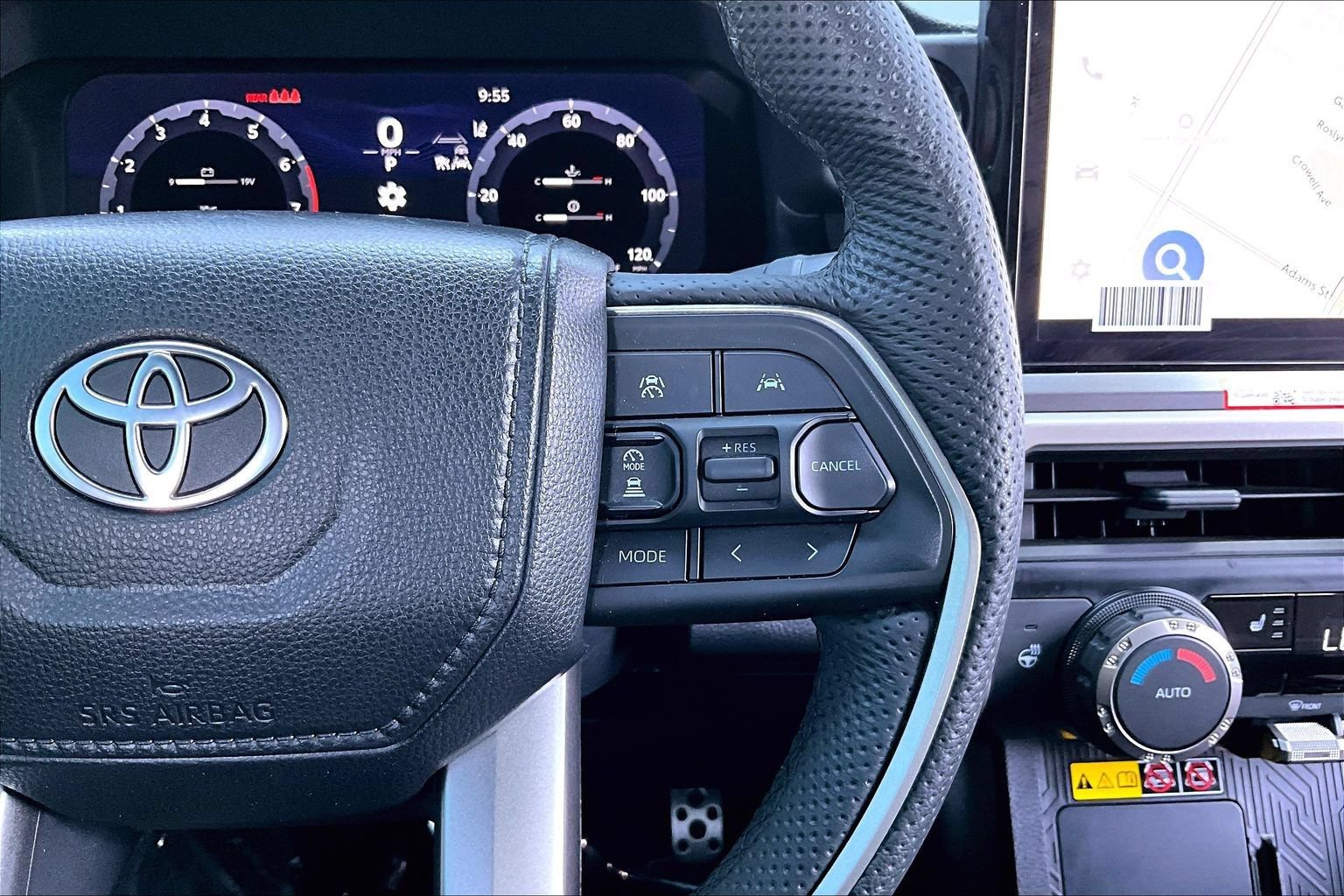 Used 2025 Toyota Tacoma TRD Sport w/ TRD Sport Upgrade Package AWD/4WD image 19