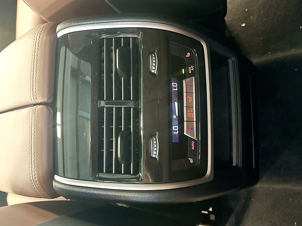 Used 2026 BMW X5 xDrive40i AWD/4WD image 27