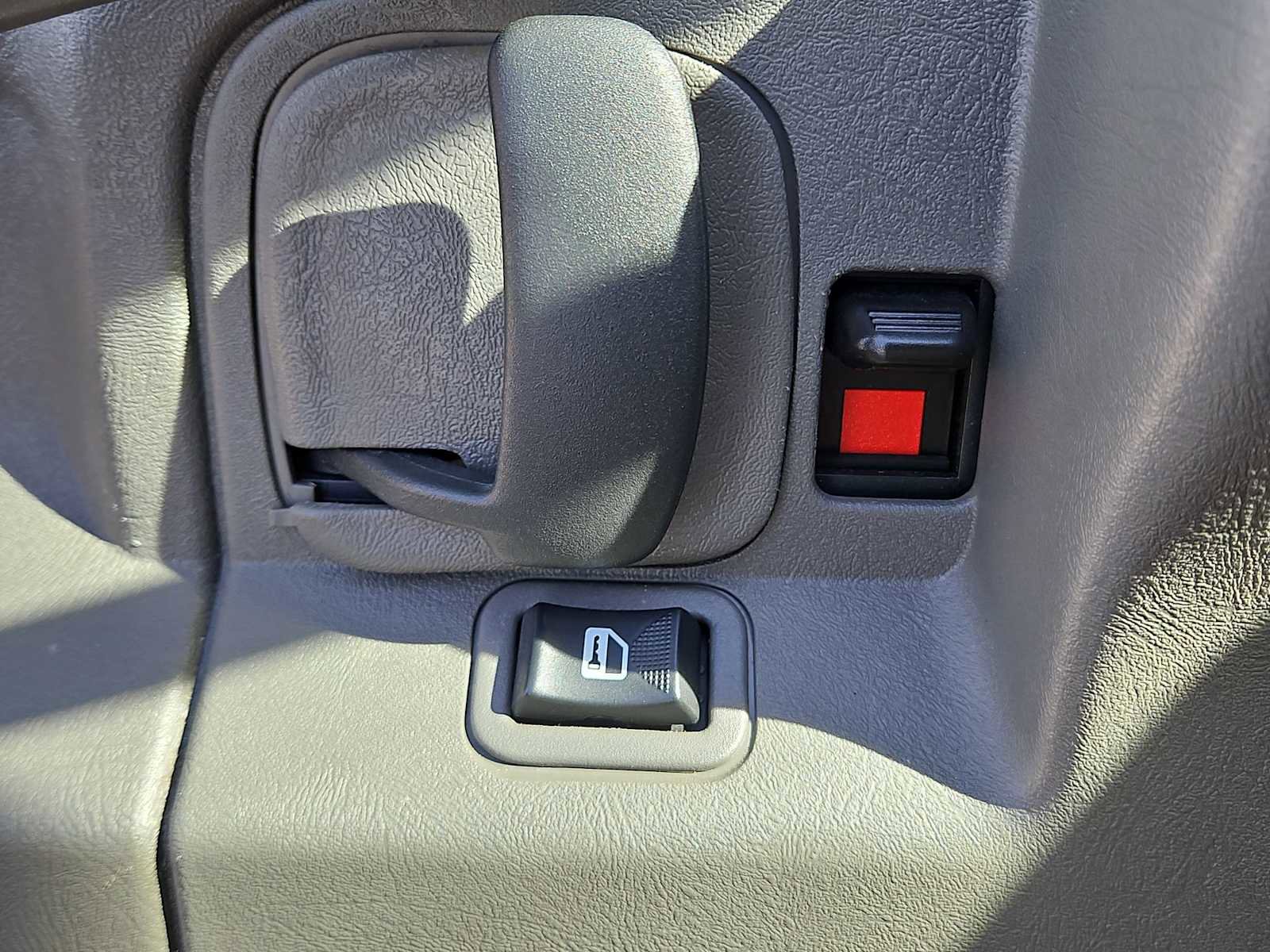 Used 2024 GMC Savana 2500 w/ Driver Convenience Package image 22