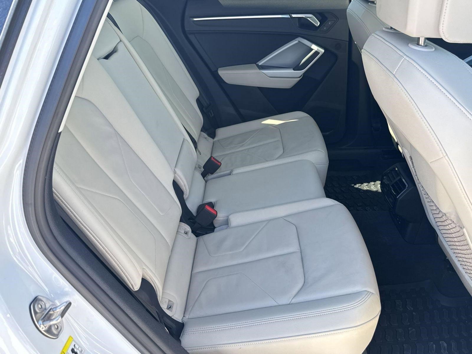 Used 2023 Audi Q3 2.0T Premium w/ Convenience Package AWD/4WD image 27