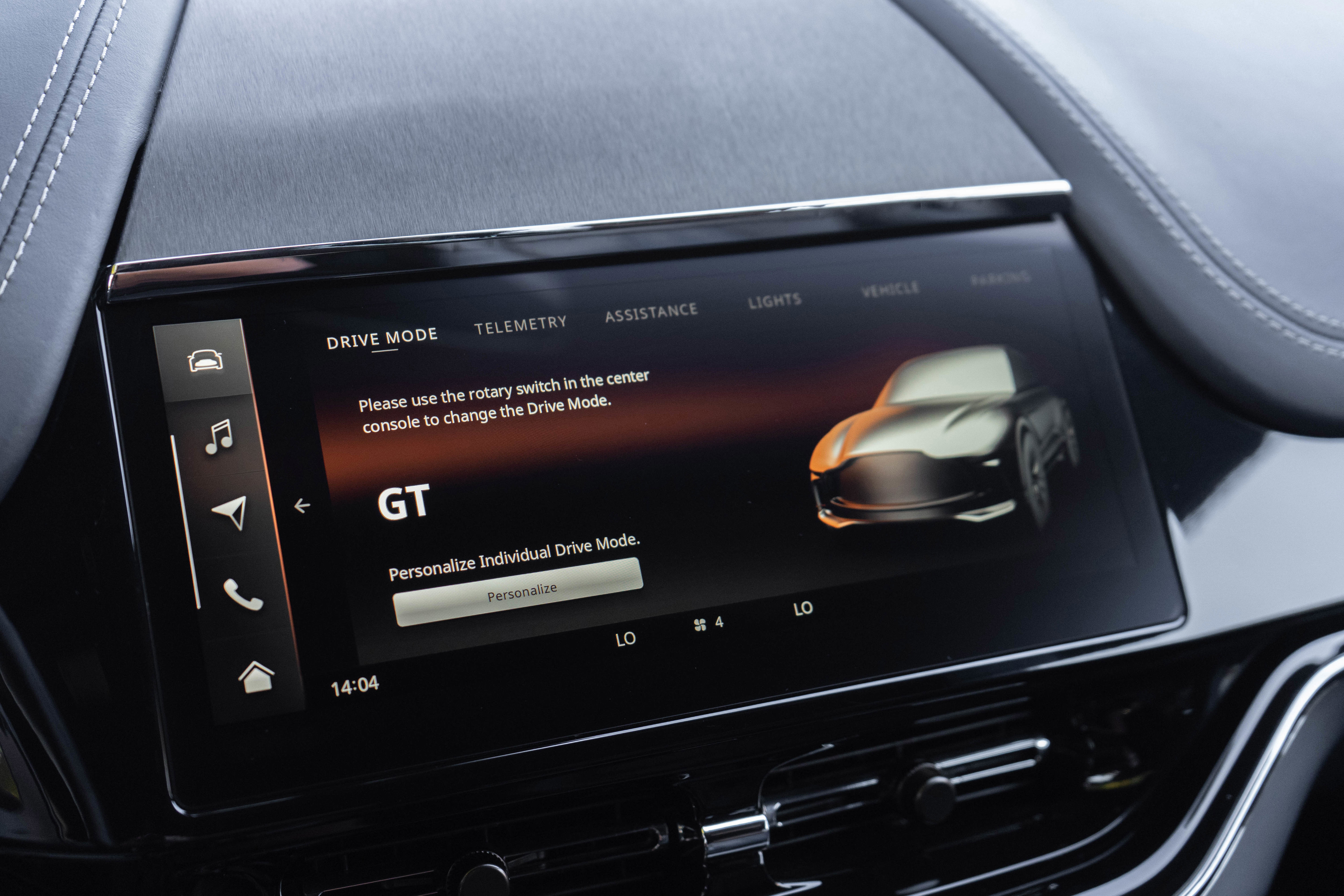 Used 2025 Aston Martin DBX 707 image 19