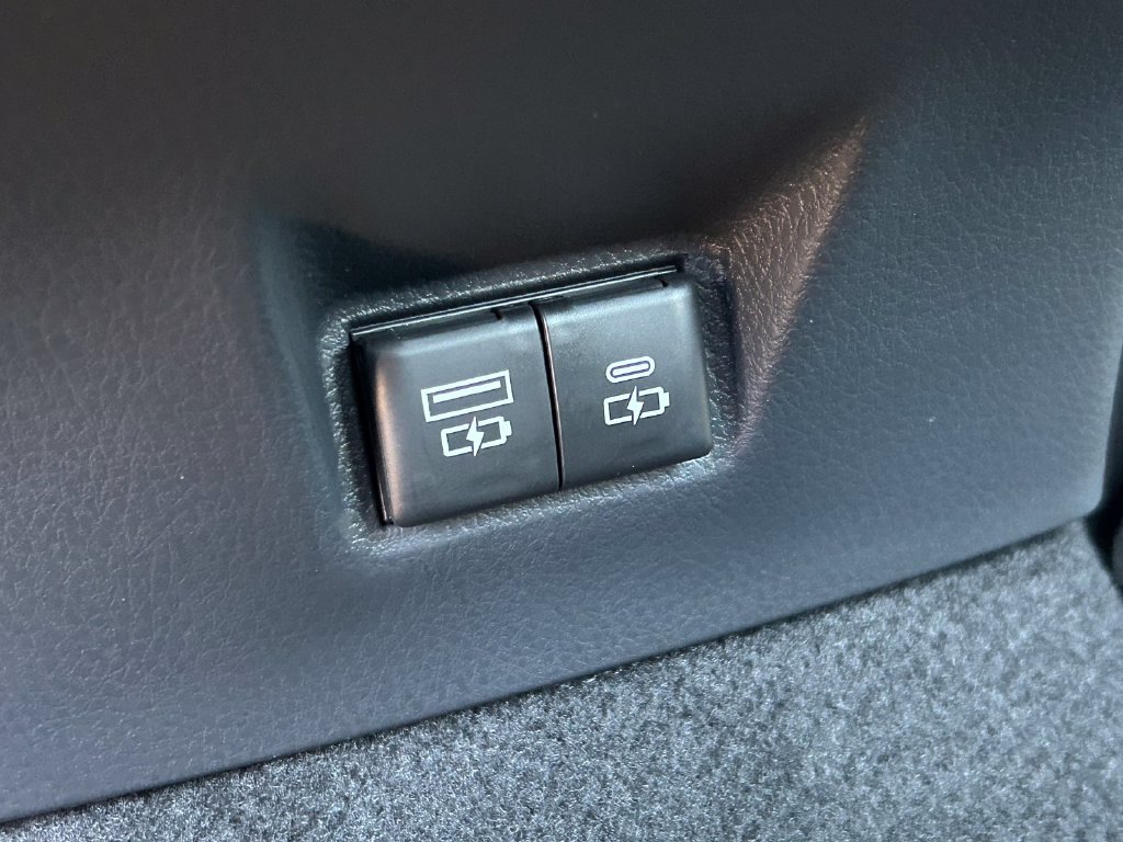 Used 2026 Toyota Camry SE w/ Convenience Package FWD image 21