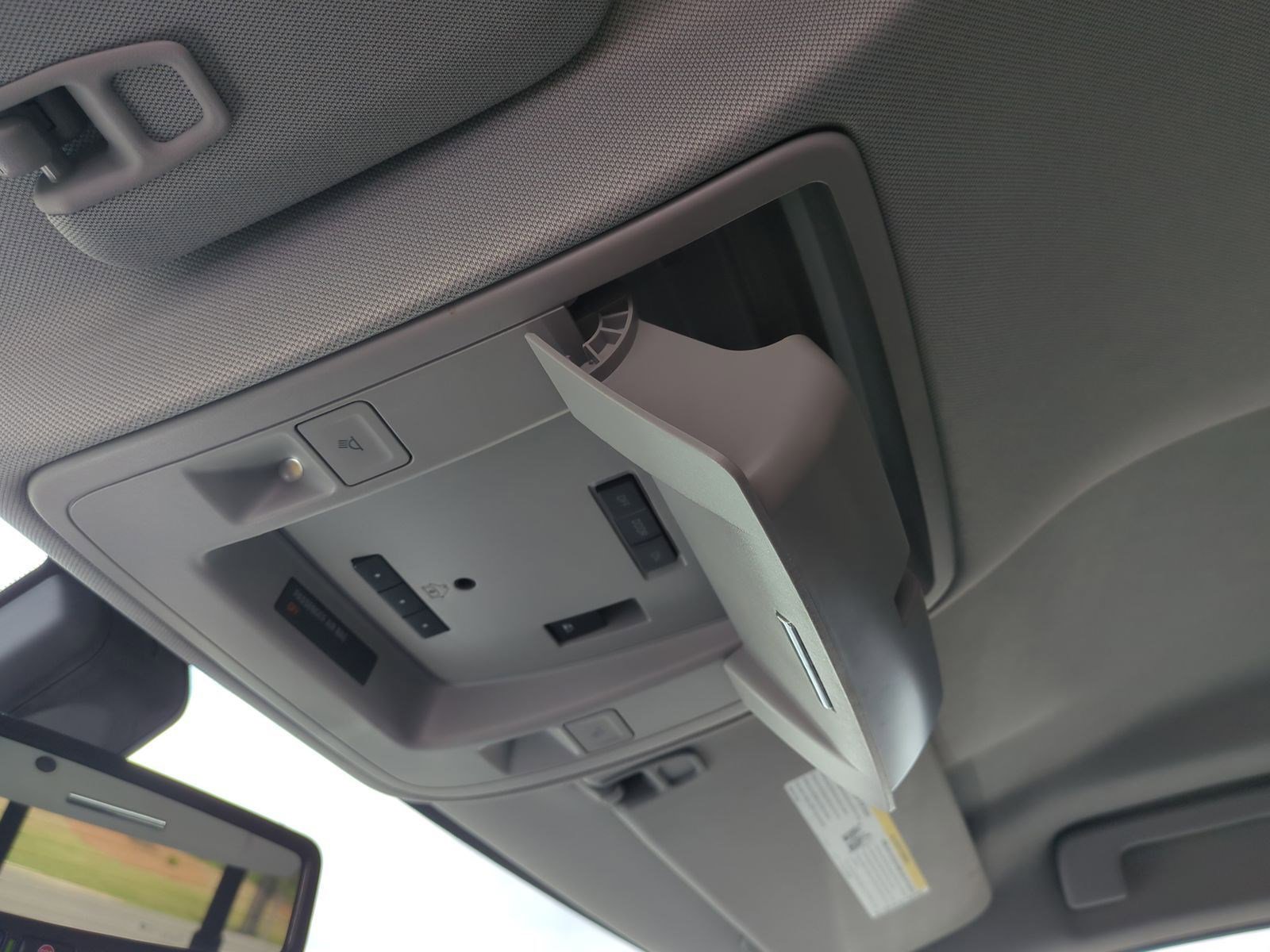 Used 2018 Chevrolet Silverado 1500 LTZ w/ Sport Package AWD/4WD image 28