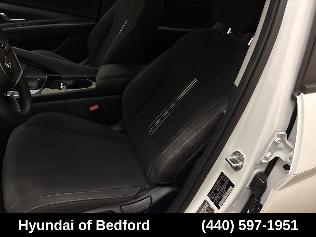 Used 2021 Hyundai Elantra SEL w/ Convenience Package FWD image 12