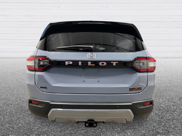 New 2026 Honda Pilot TrailSport image 4