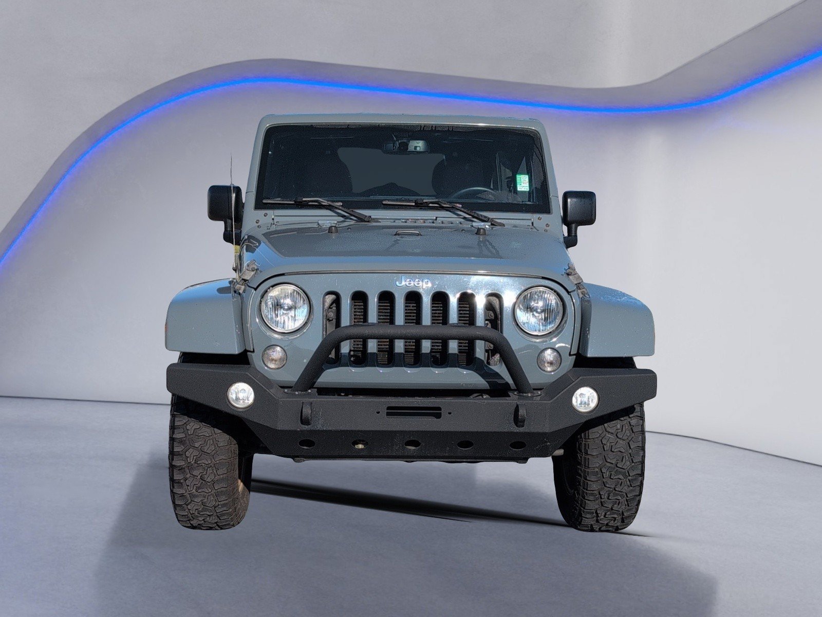 Used 2015 Jeep Wrangler Unlimited Sahara w/ Connectivity Group AWD/4WD image 9