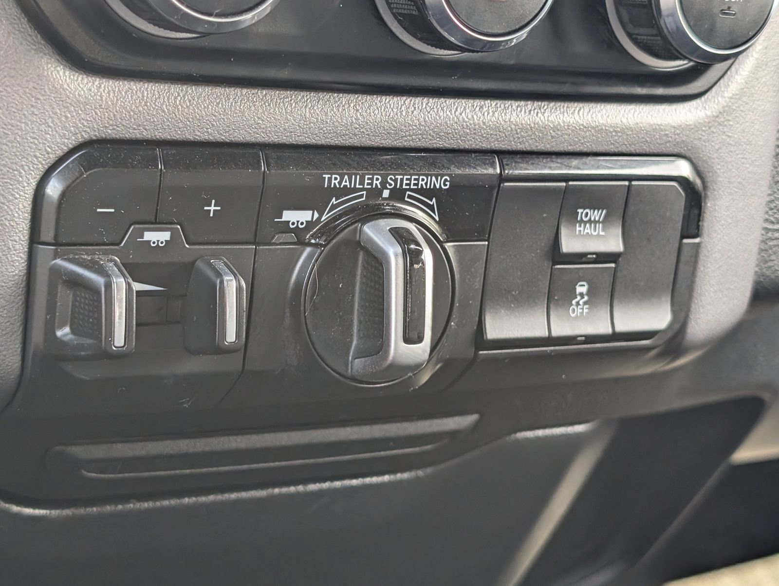 Used 2023 RAM 1500 Big Horn w/ Trailer Tow Group image 26