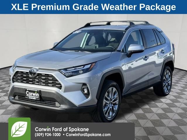 Used 2022 Toyota RAV4 XLE Premium AWD/4WD image 5