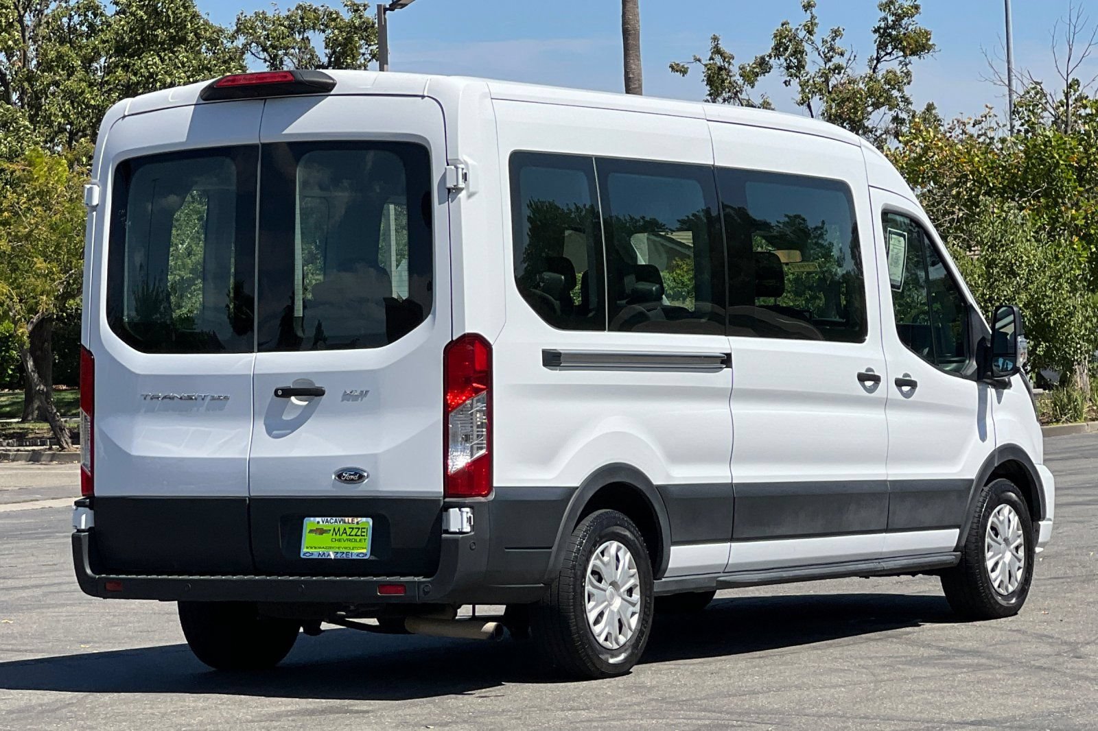 Used 2023 Ford Transit 350 XLT RWD image 11