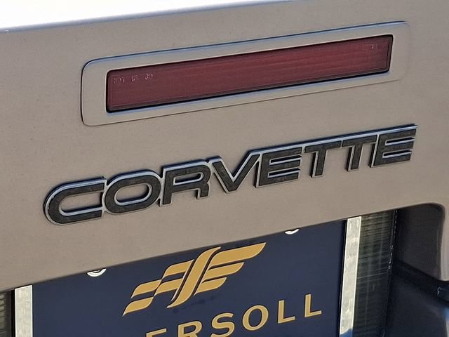 Used 1989 Chevrolet Corvette Convertible RWD image 24