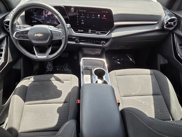 Used 2025 Chevrolet Equinox LT FWD image 11