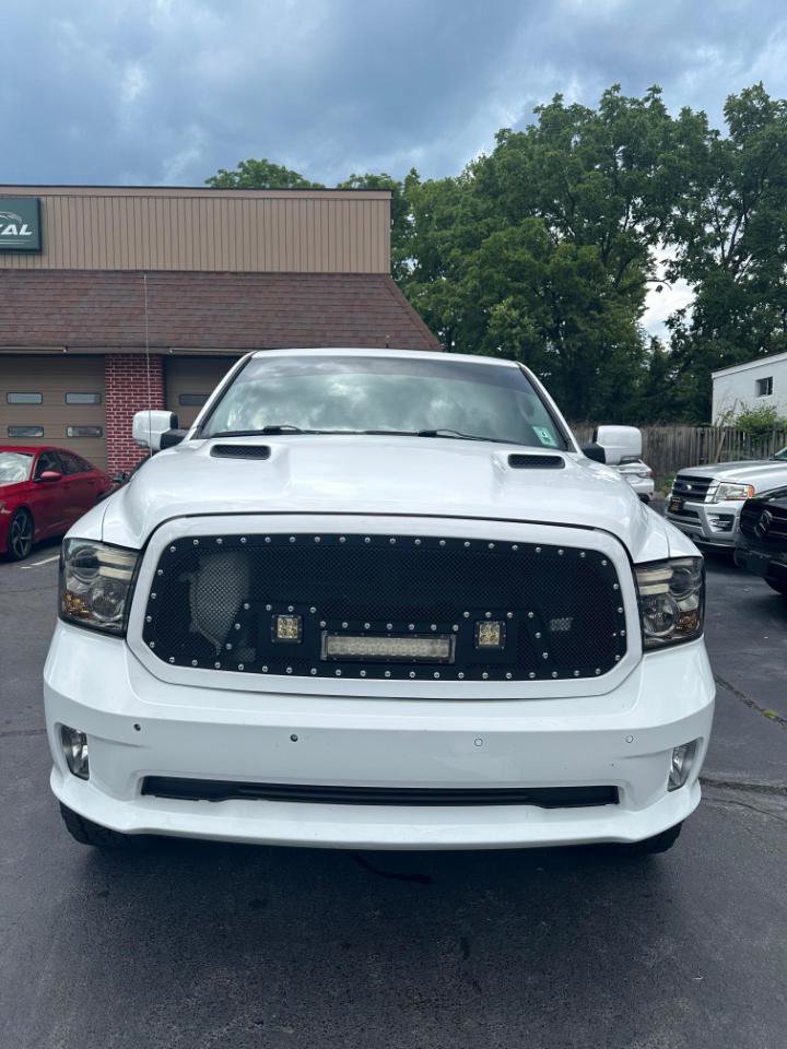 Used 2014 RAM 1500 Sport w/ Convenience Group AWD/4WD image 9