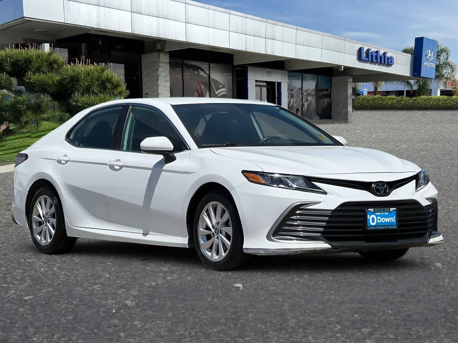 Used 2023 Toyota Camry LE FWD image 10