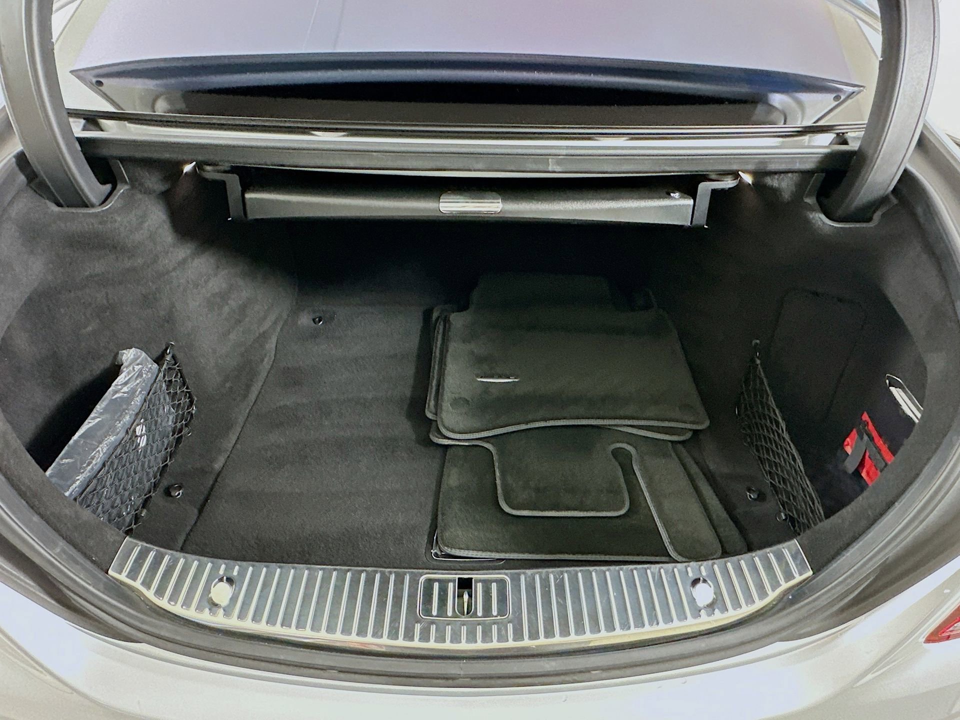 Used 2019 Mercedes-Benz S 63 AMG S 4MATIC Sedan image 28