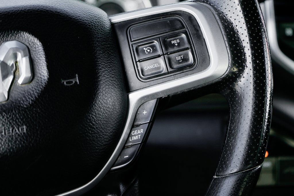 Used 2021 RAM 3500 Big Horn image 23